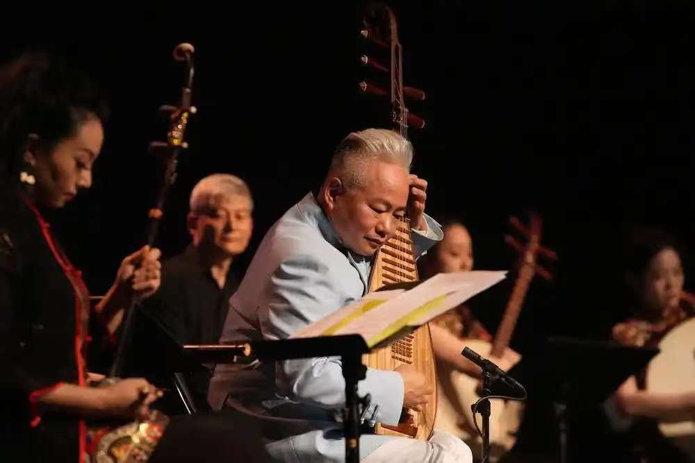 د ورېښمو د لارې دوامداره او تل پاتې ګټې: د چین د دودیز ژوند په پرمختګ کې د افغان کلتور زرکلن اغېز